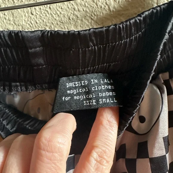 Dressed in LALA Black and White smiley and yingyang pj set - Picture 7 of 10